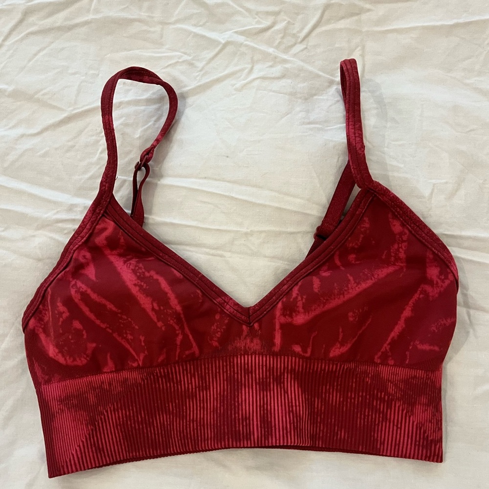 Lululemon EBB TO STREET BRA